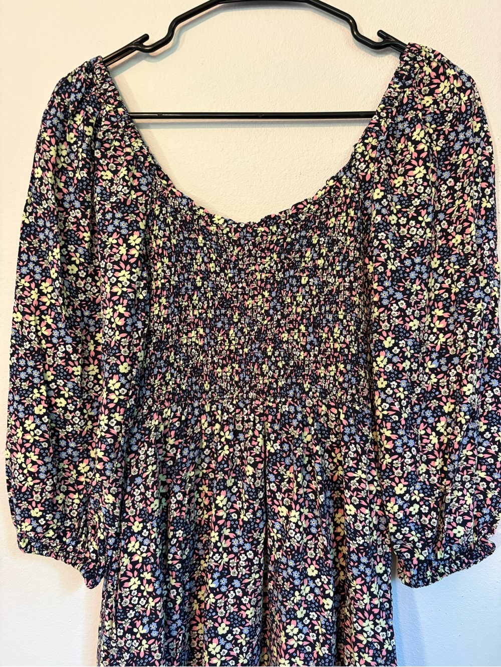 GAP Navy Floral Smocked Midi Dress with Puff Sleeves Cottagecore EUC Size S - Picture 7 of 14